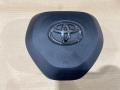 Подушка безопасности в руль Toyota Corolla Cross