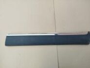 Молдинг передней правой двери Kia Sorento Prime UM 2014-2020 OEM 87722-C5200 общий вид снаружи