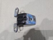 Петля двери верхняя nissan x-trail t32 2013-2021 перед. лев.