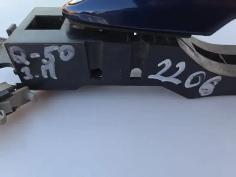 Ручка задняя правая Infiniti Q50 V37 оригинал