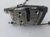 Замок двери задняя правая для X-Trail T32R OEM 825004CM0A крупным планом